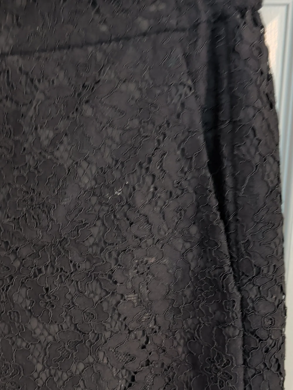 J. Crew Pull On Black Lace-Hem Cropped Pants Elastic Waist